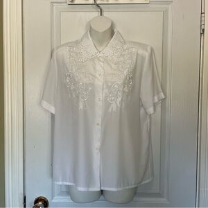 Vintage White Embroidered Short Sleeve Collar Blouse